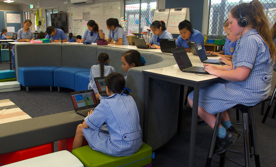 Students Working In Multiple Spaces At St Andrews Maryong