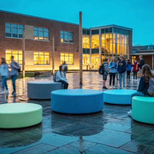 NN26 Skinned Circle Round Ottoman Lifestyle 02